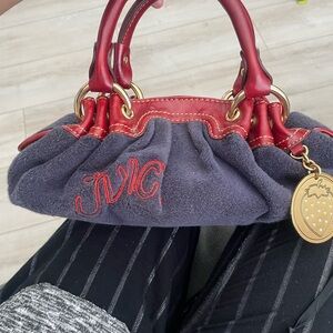 2002 Vintage Juicy couture strawberry bag✨